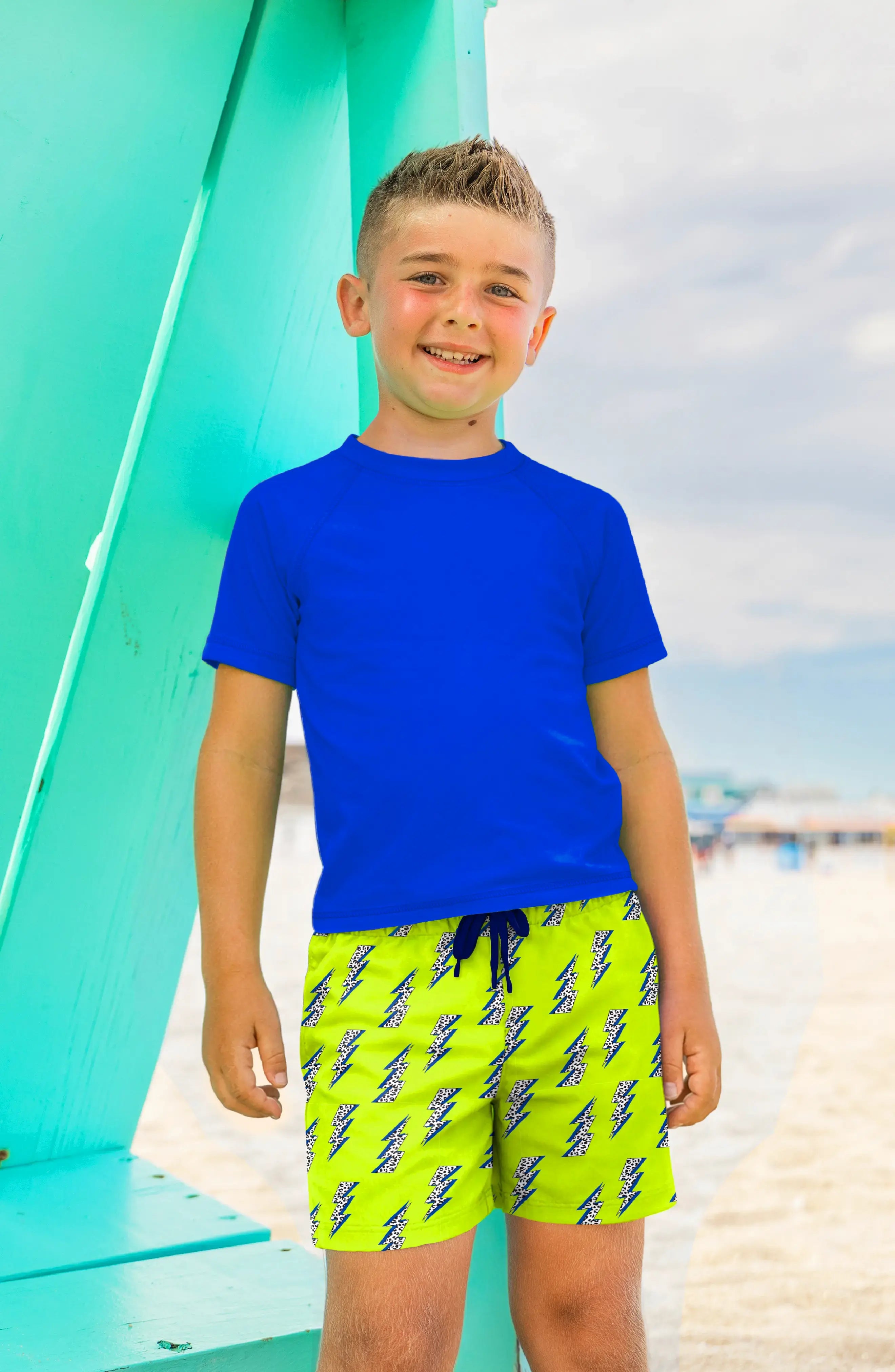 THUNDER STRIPES ADJUSTABLE SHORT Lサイズ Dylan Boys Lightning Bolt Print Board Shorts | Limeapple