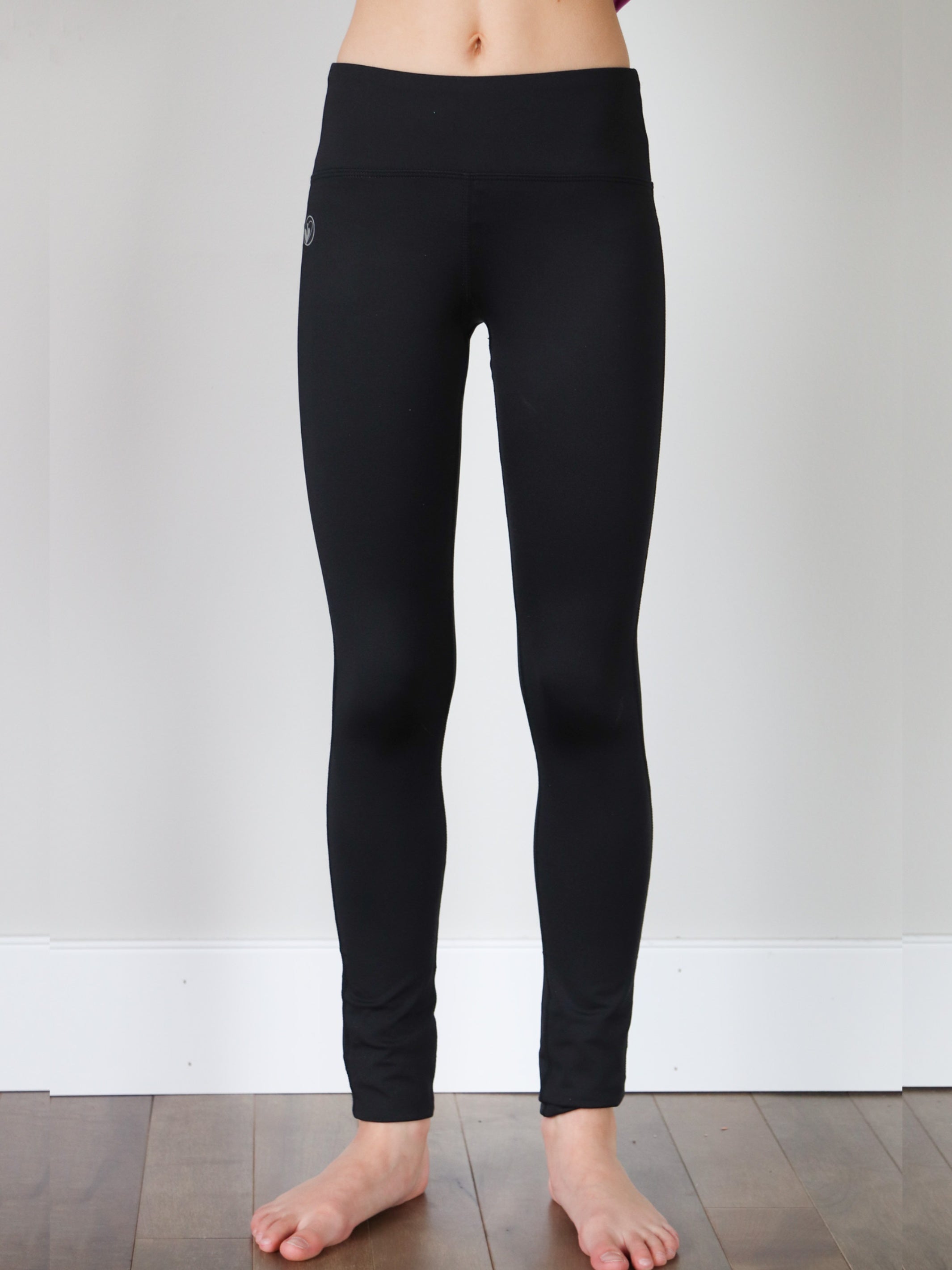 http://www.limeapple.com/cdn/shop/products/2142B-BK-Activewear-fulllength-leggings-black-front.jpg?v=1679216346
