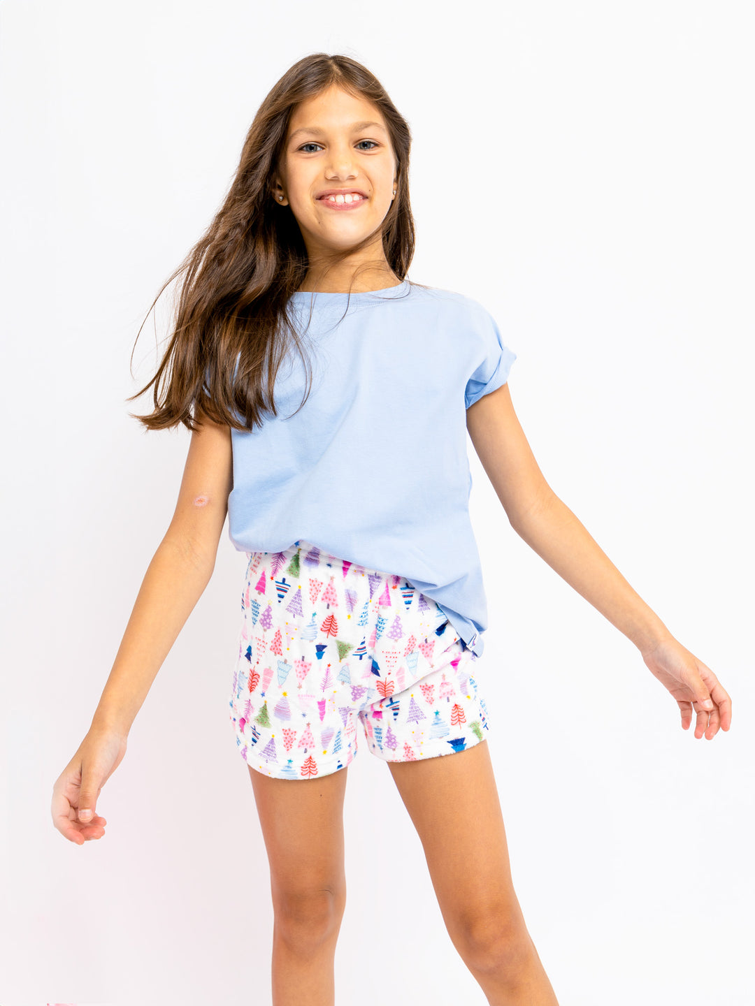 girls plush lounge shorts in christmas tree print