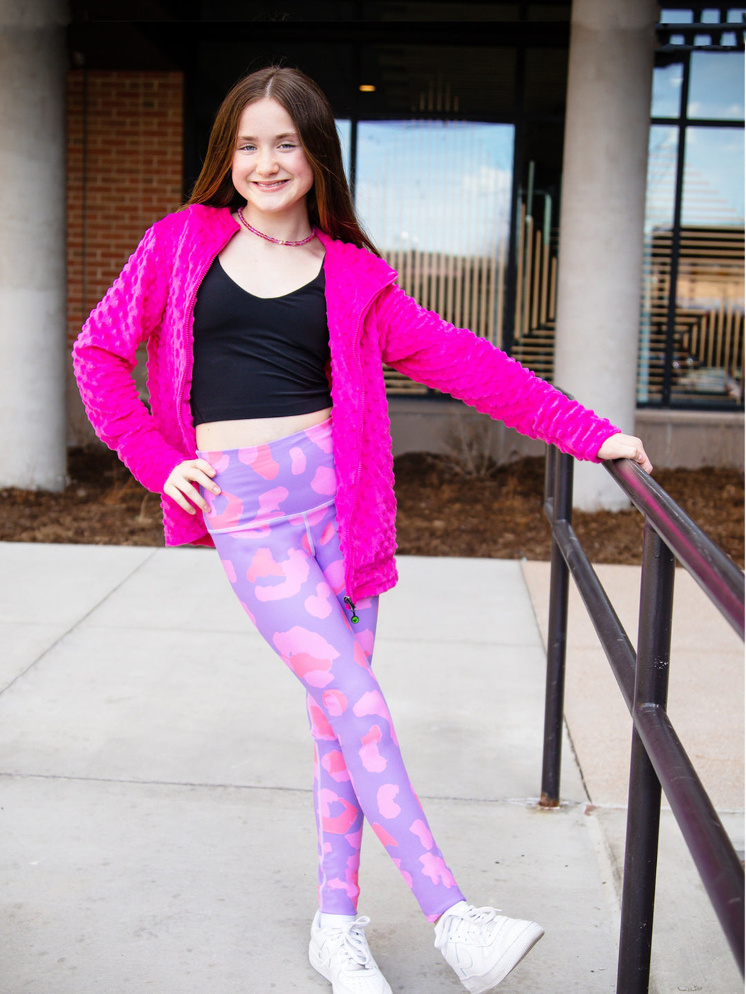 girls fuchsia printed activewear leggings